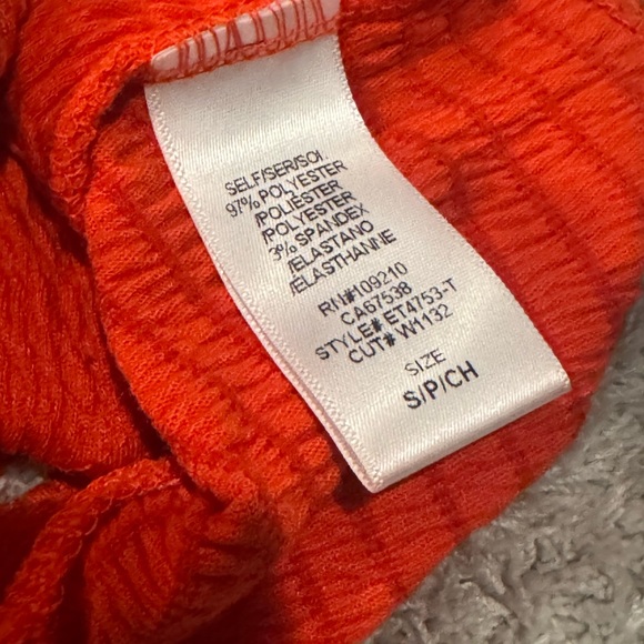 NWT! Windsor Red Orange Smocked Ring-Front Crop  Tank Top - Picture 5 of 7